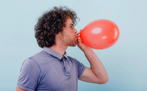 Is Balloon Inflation Good for the Lungs?